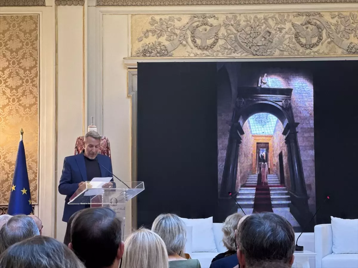 italyan modaci elio ferrarodan kaftan tasarimlari kU4GjPTZ