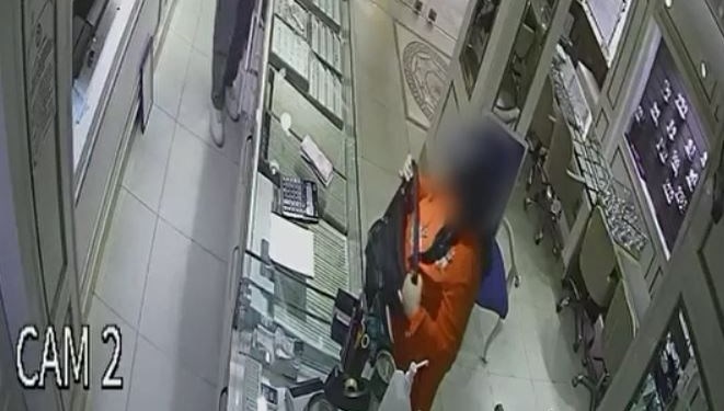 komsusunun evinden caldi kuyumcuda satti gzWAjYG1