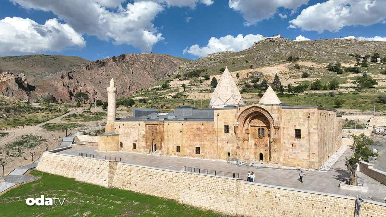 sivasin tarihi yapisi belgesel oluyor mLp6fgVq