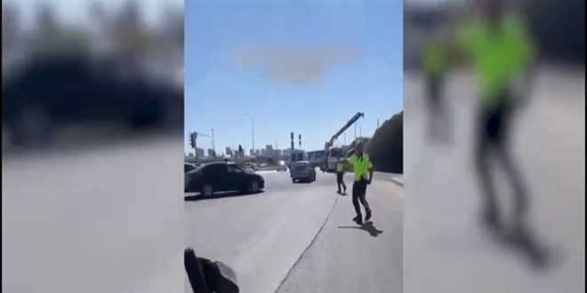 dur ihtarina uymayan suruculer yuzunden 9 sehit verildi 29 sivil hayatini kaybetti PreNsrnp.jpg