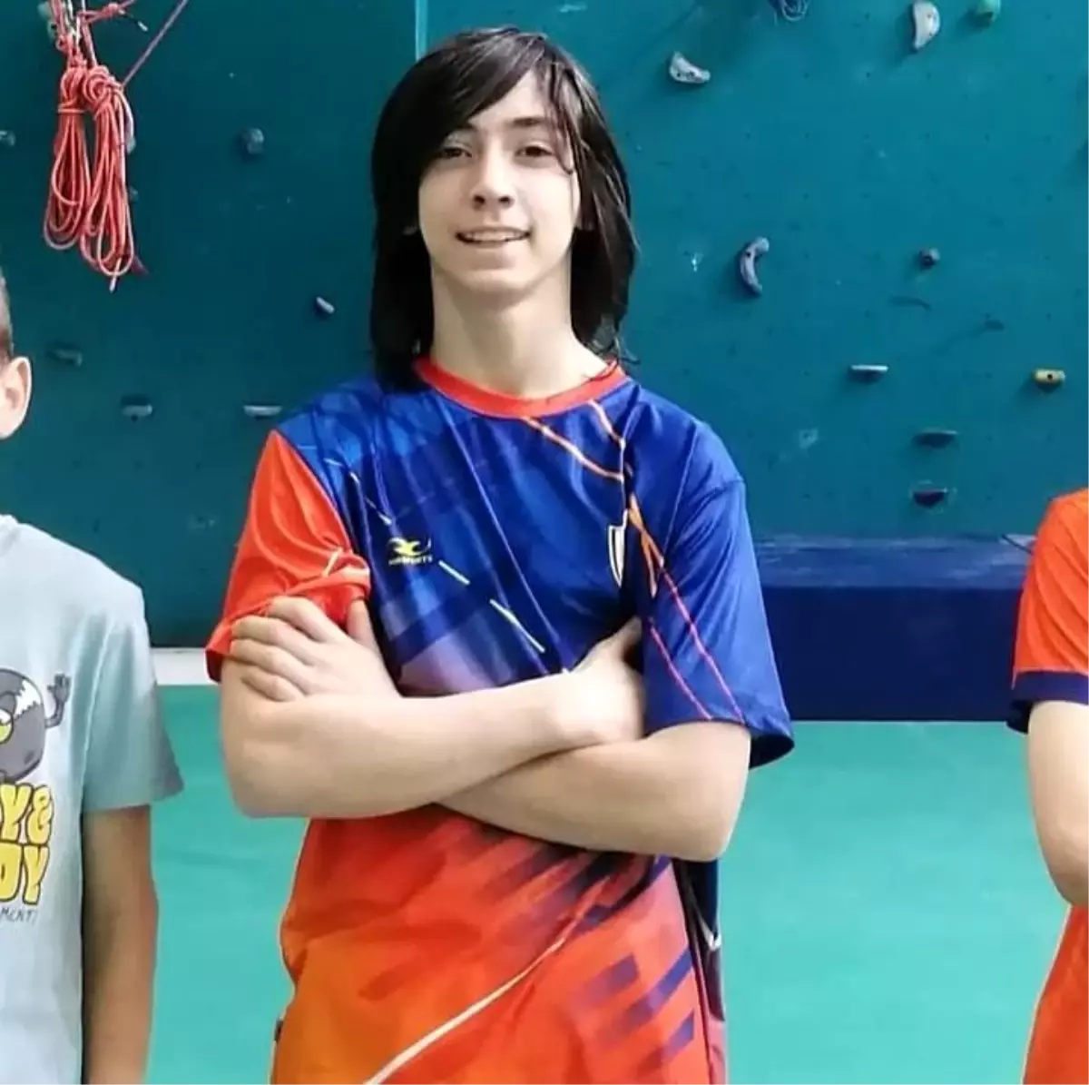 inegolun milli tirmanis sporcusu isik altincubuk balkan sampiyonasina katiliyor Rza7rGSB