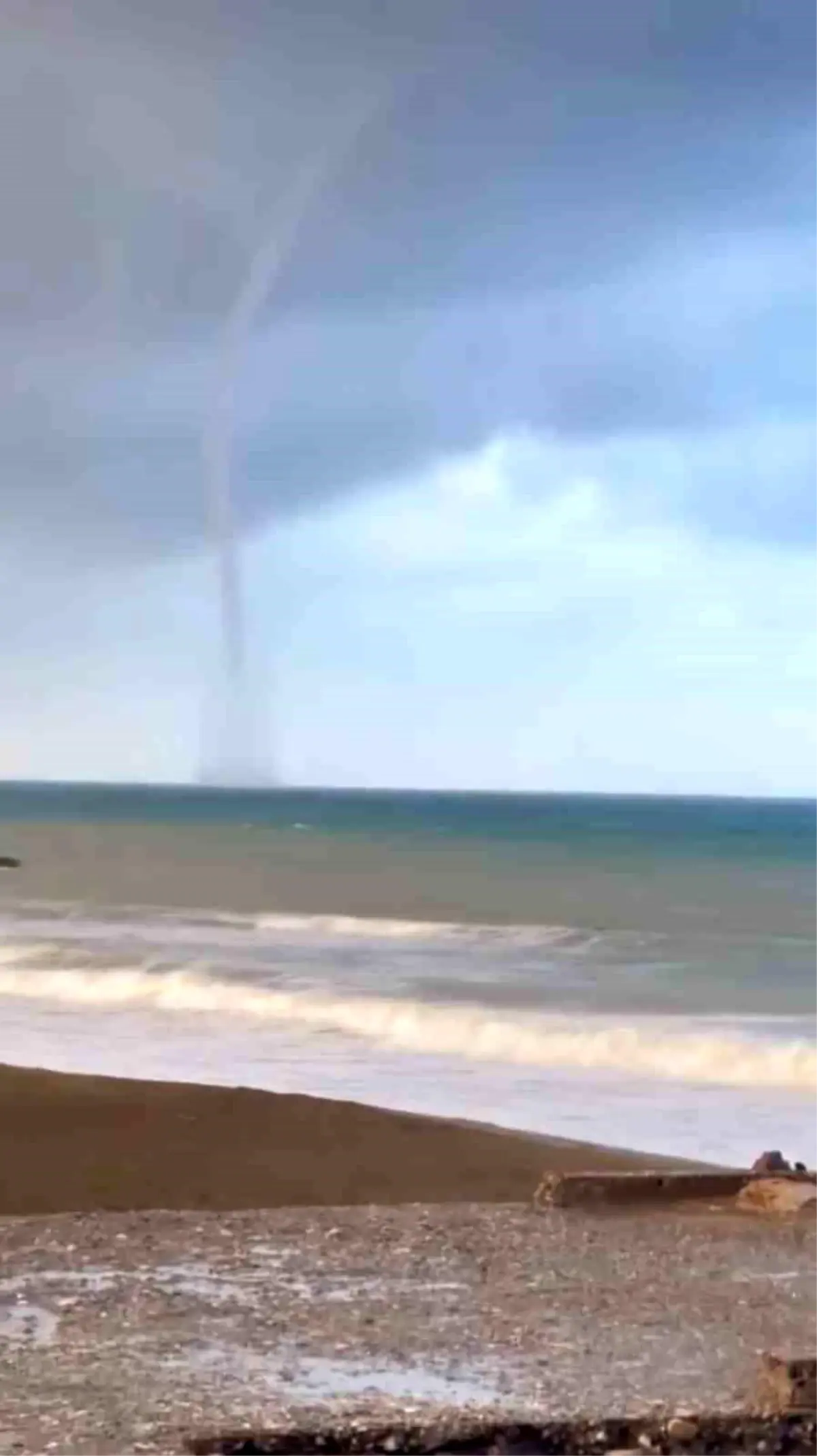 iskenderunda hortum olustu VYincQzx.jpg