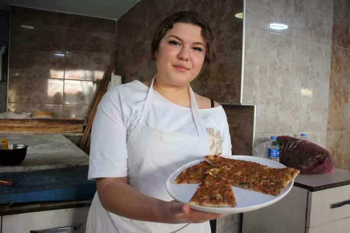 kadin usta pideci cennetin hayali YlQKqOuy.jpg