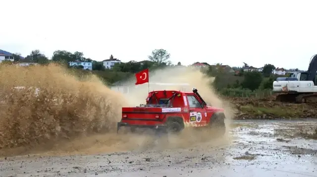 karadeniz off road kupasinin 5 ayak yarisi orduda yapildi vCxvBA98.webp