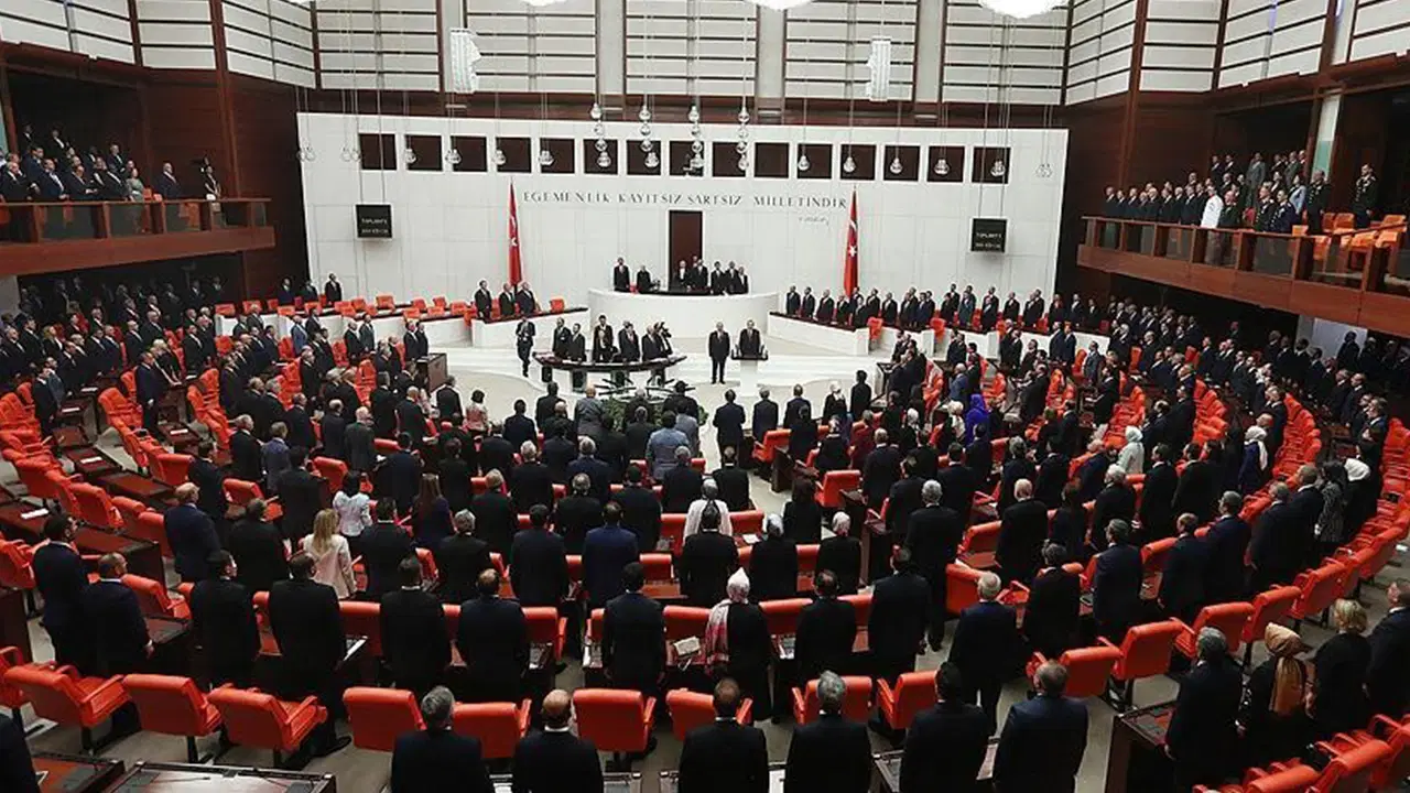 tbmmde yeni haftada gundem yogun mecliste butce maratonu cuma basliyor 95vOf63a.jpg