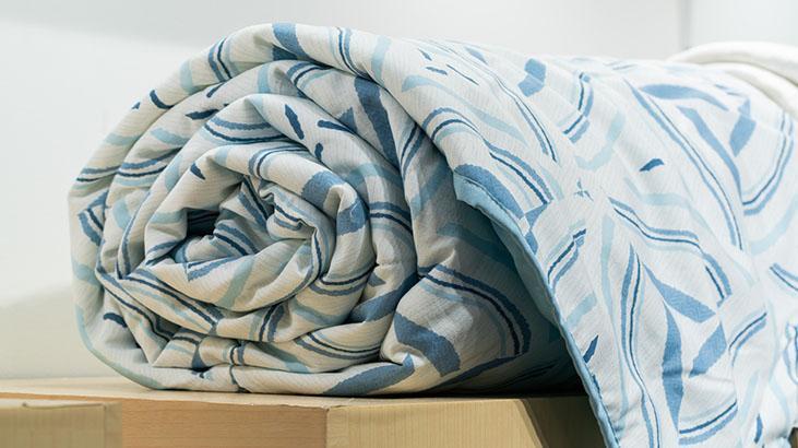 terletmeden sicak tutuyor battaniyeye gerek yok yun yorganla misil misil uyuyun CXLFYUTh.jpg