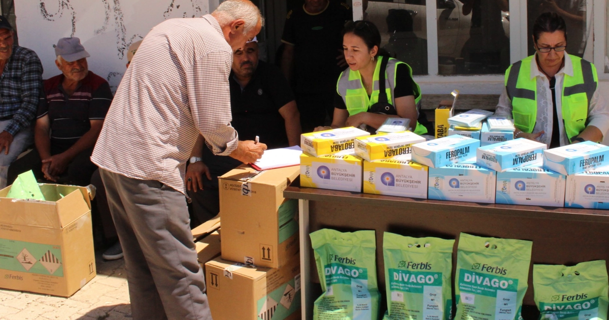 Antalya’da sel mağduru üreticilere destek Img